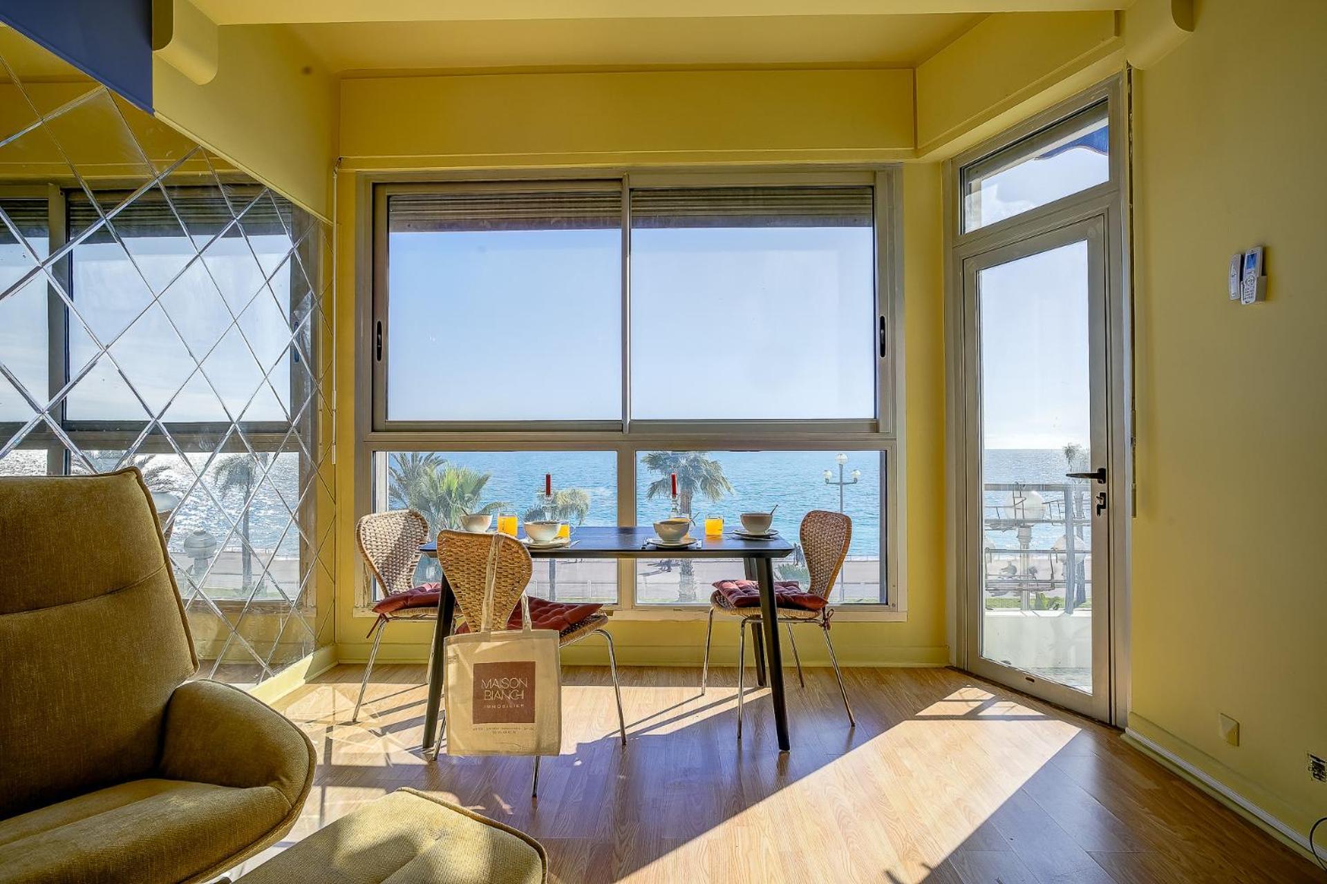 Maison Bianchi - 187 Promenade Des - Sea View Appartement